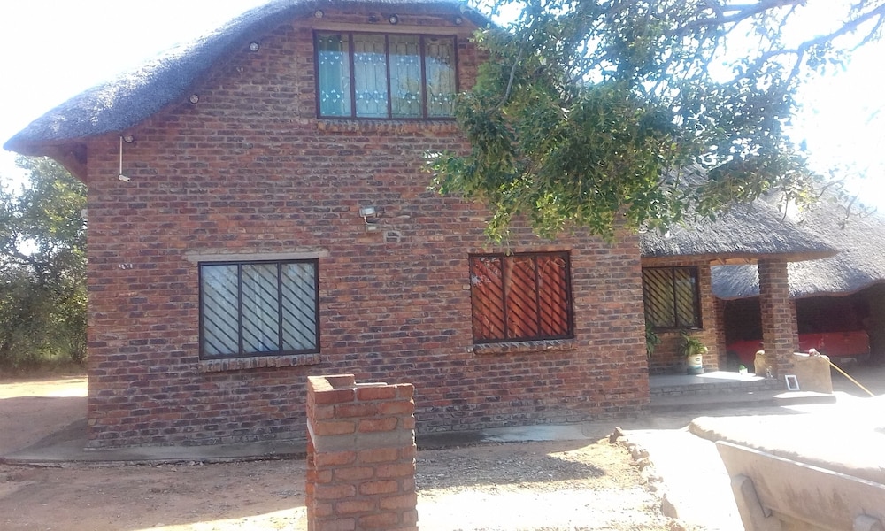 The Daniel'lo Mdaka Holiday Residence