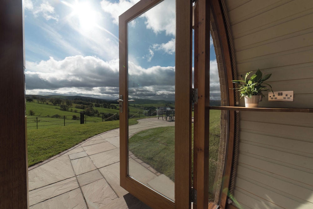 Hares View