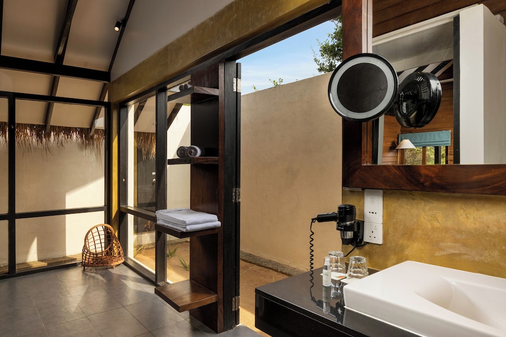 Jetwing Jungle Lodge, A Luxury Reserve