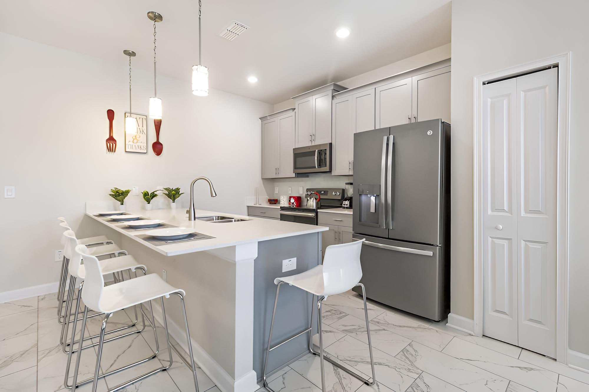 Storey Lake 4849 - Image 1