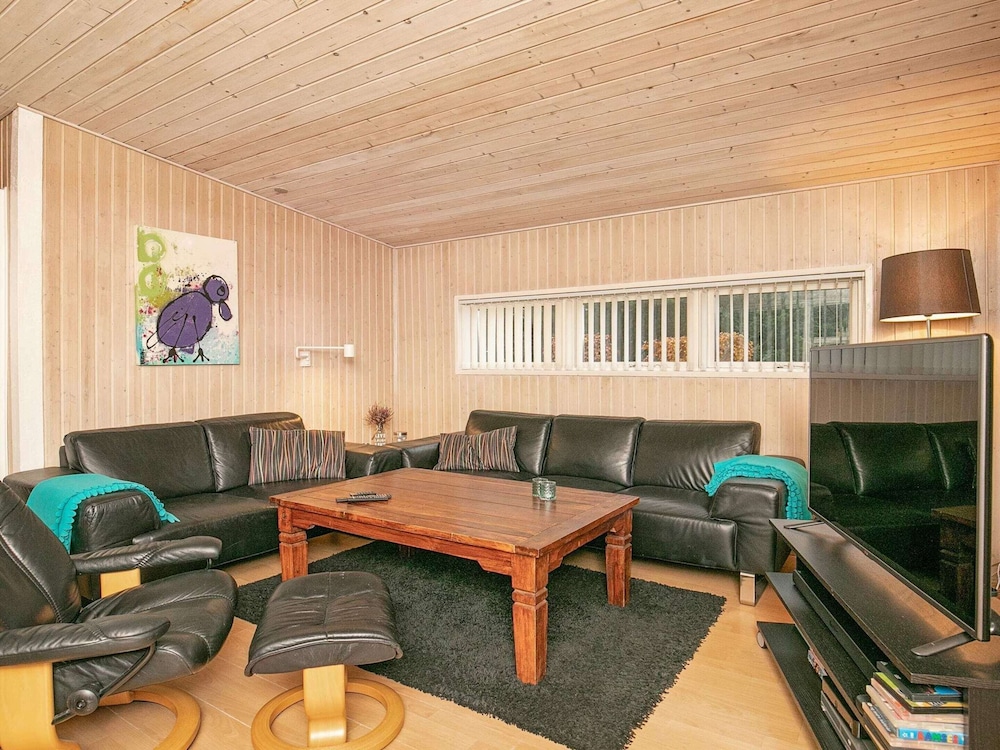 8 Person Holiday Home in Blavand