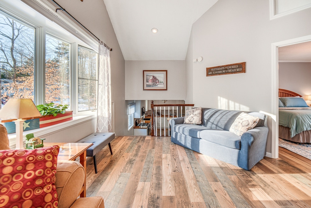 Quiet New Hampshire Getaway w/ Game Room!