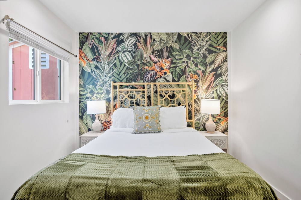 The Gower Street Bungalows by AvantStay