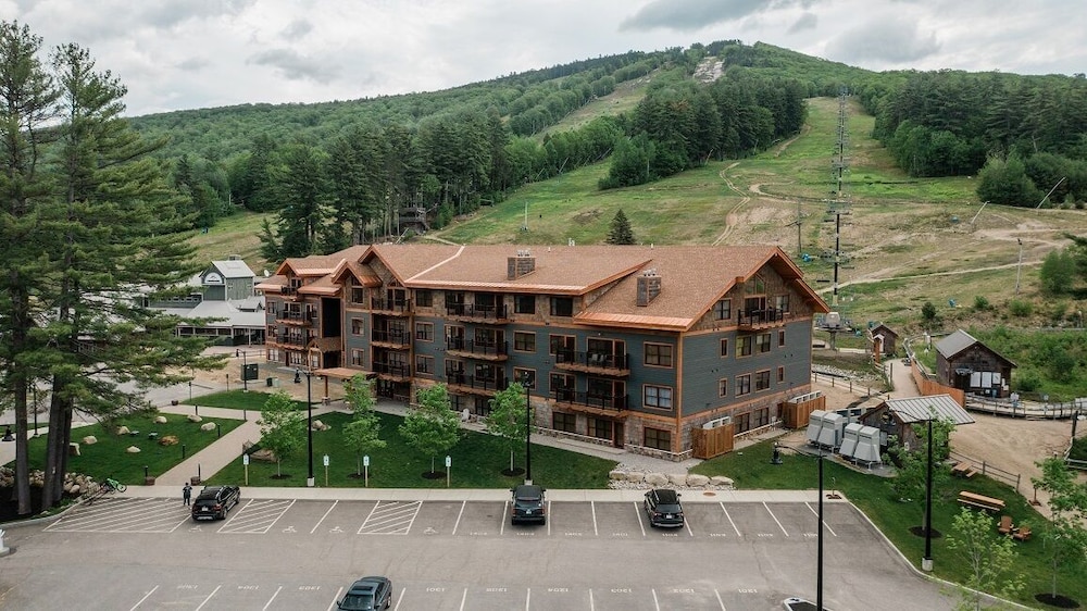 Cranmore Condominium Lodging