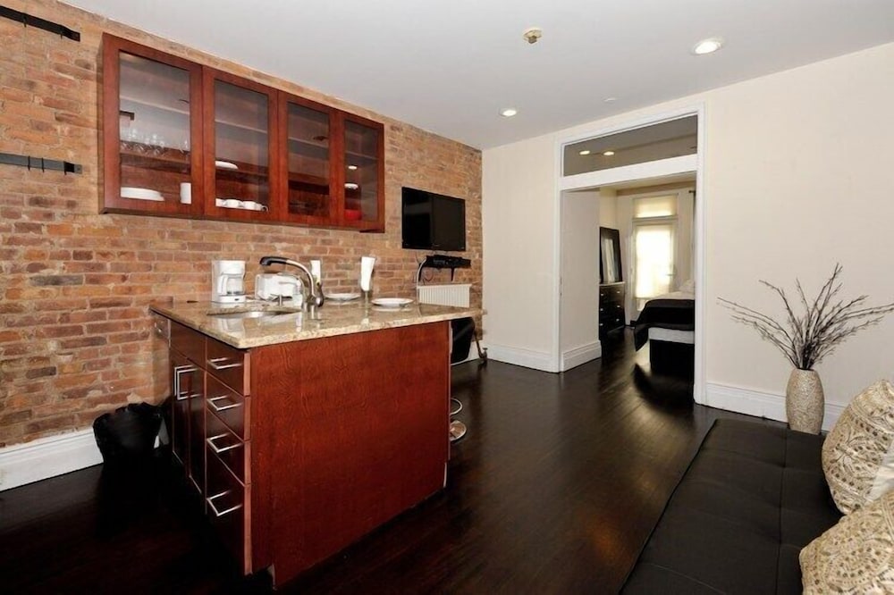 Market Rentals Downtown Apartments
