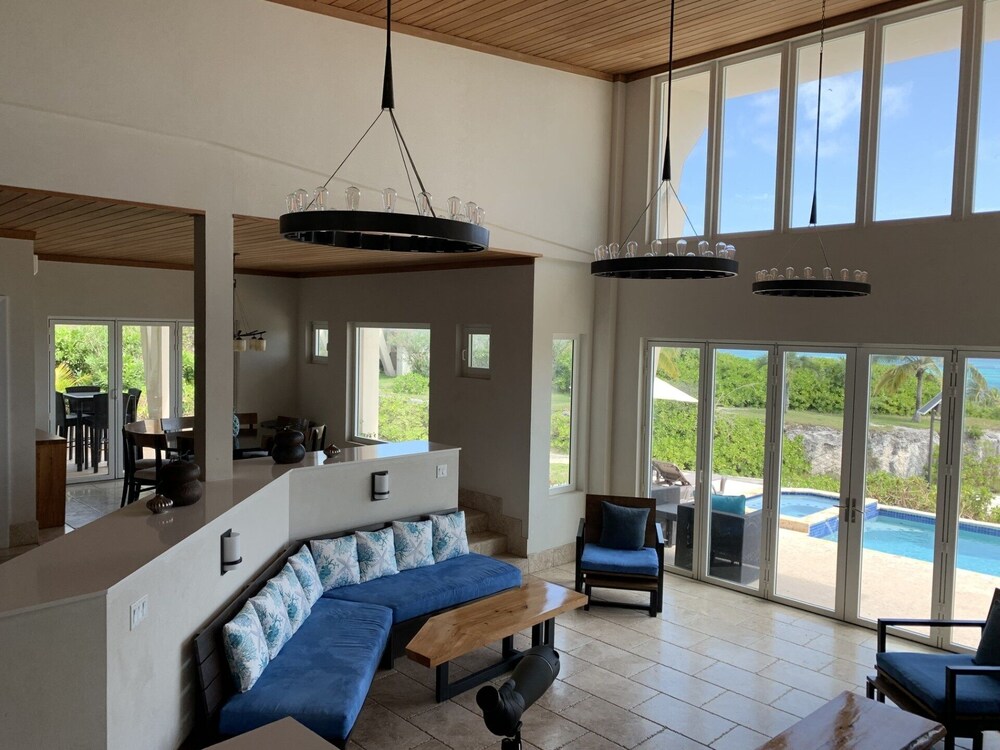 Sky Beach Club Rock House 4 Bedroom Home - Photo 10