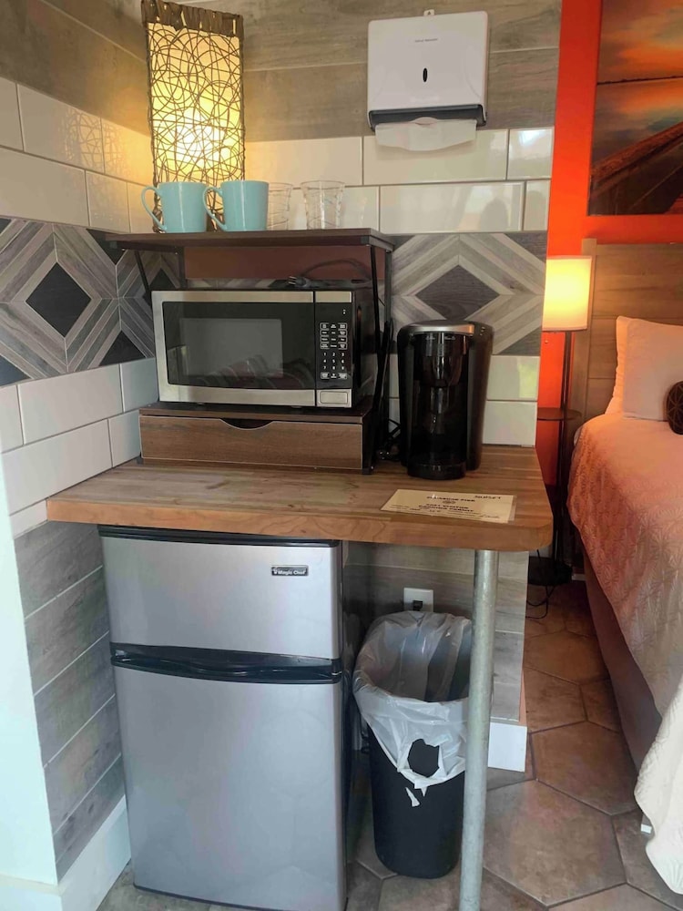 GIPH Sunset Suite Near the Pier