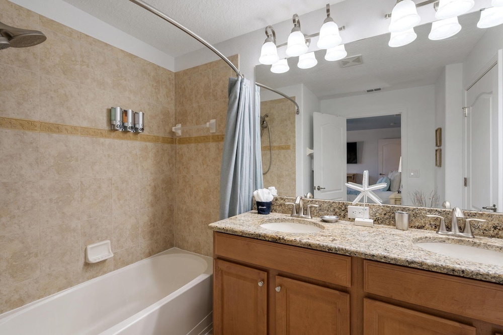 3067 Beach Palm Avenue view 4
