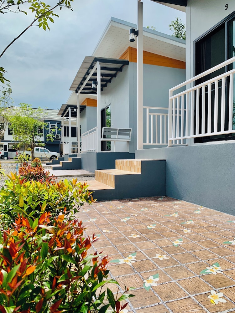 Suanvadee Resort