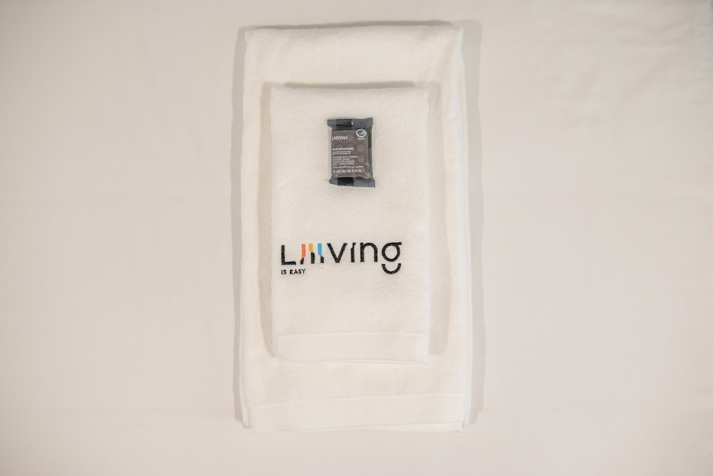 Liiiving in Matosinhos - Warm Vintage Apartment