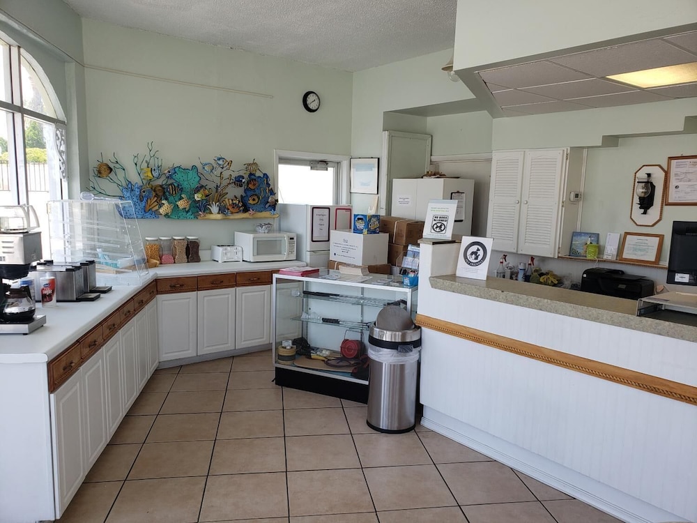 The Seascape Inn