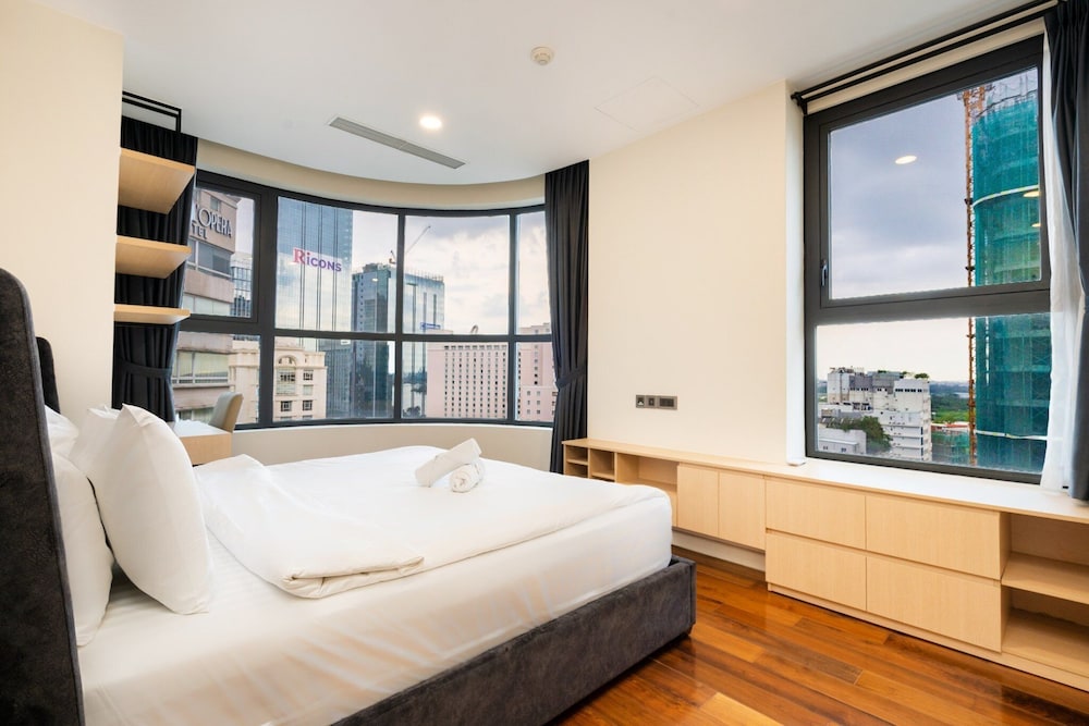 Hyatt-Vincom-JapTown D1