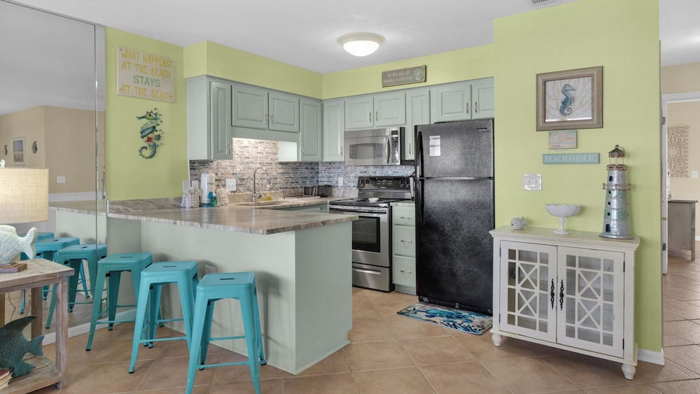 Beachside Stay w/ Pool & Beach Access + Free Attraction Tickets!