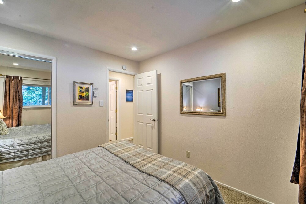 Lake Tahoe Vacations - Tahoe Condo 1 Mi to Diamond Peak Ski Resort! - Property Image 30