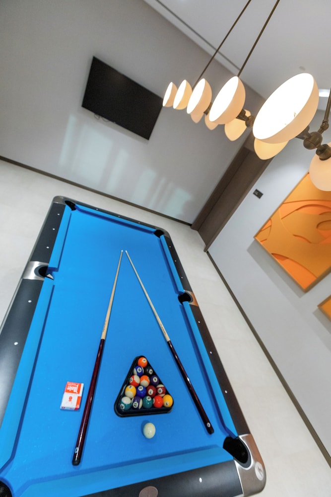 One Lux Stay Grande Signature Residences