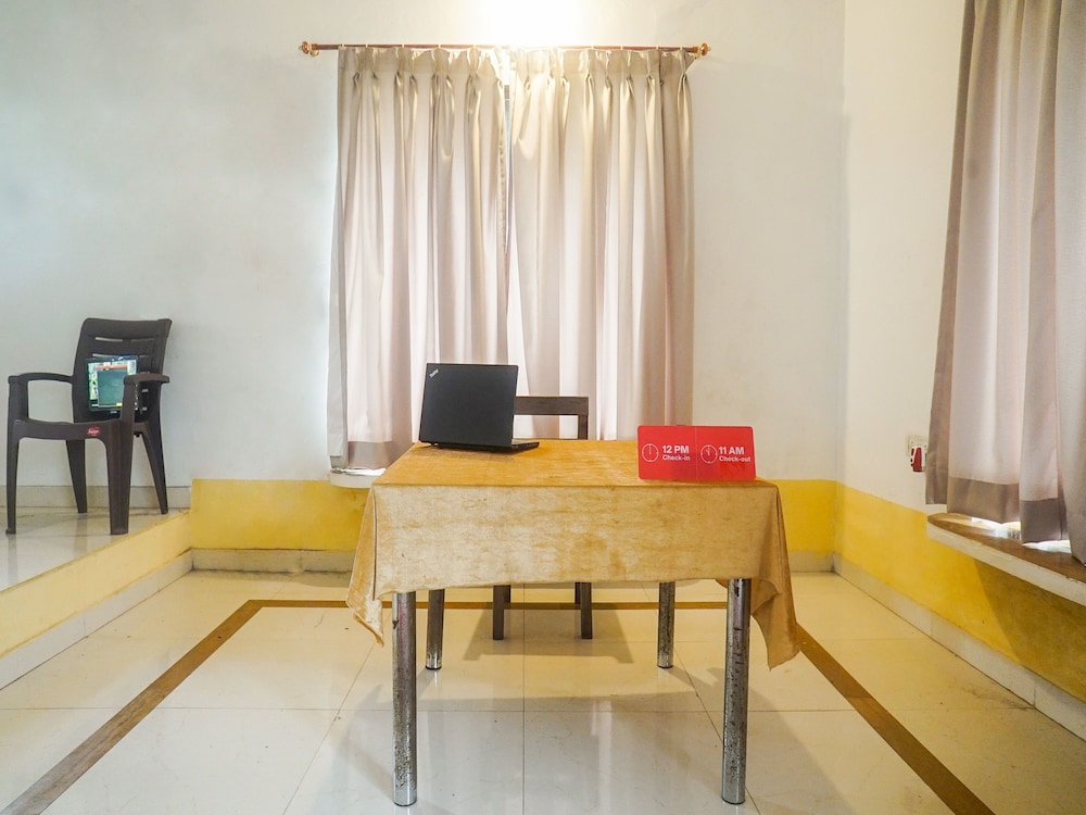OYO 15010 Heaven Homes