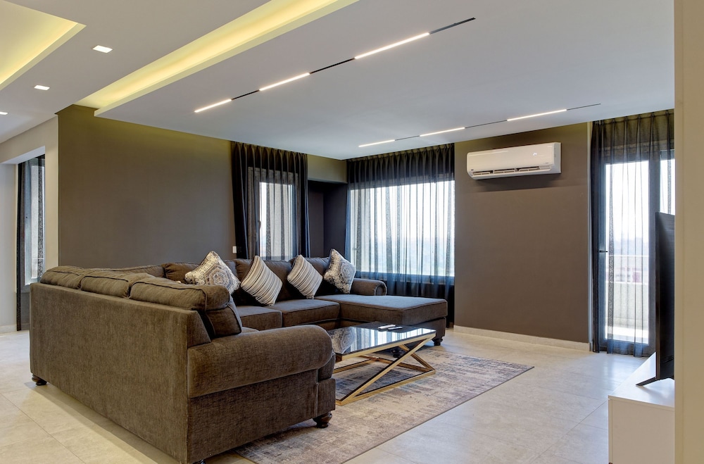 Vesta - Luxury Nile View APT - 2BR - Maadi III