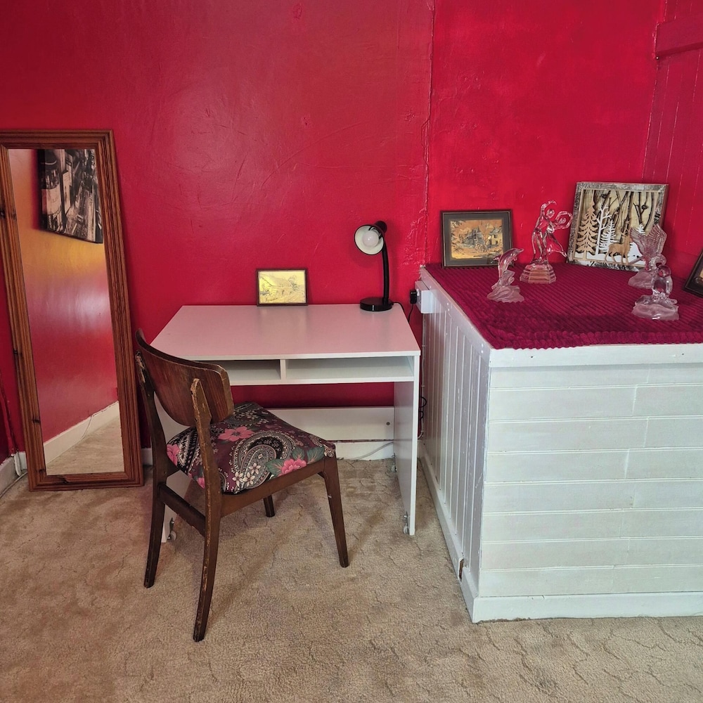 Tranquil Three-bedroom House-large Garden-wifi