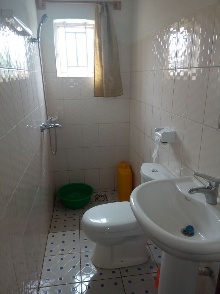 East Africa Amazon Guest House view 5