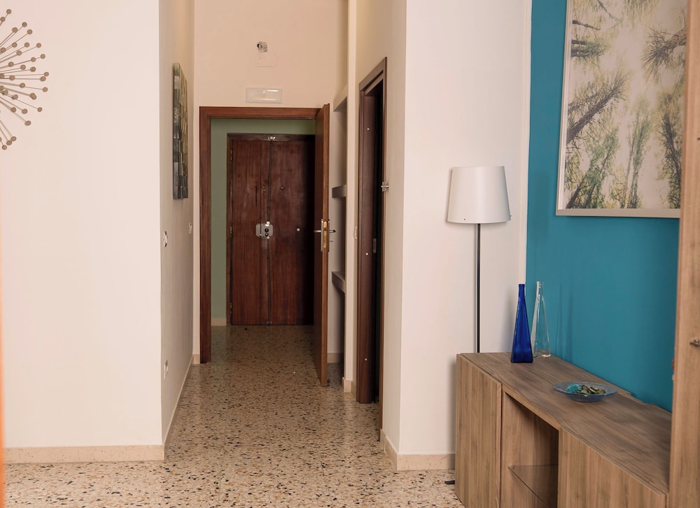 CASA CARRELLA