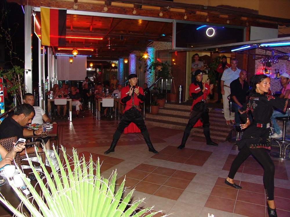 Kleopatra İkiz Otel - Image 26