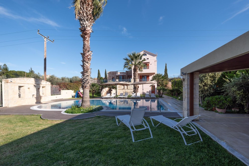 Villa Angels in Crete
