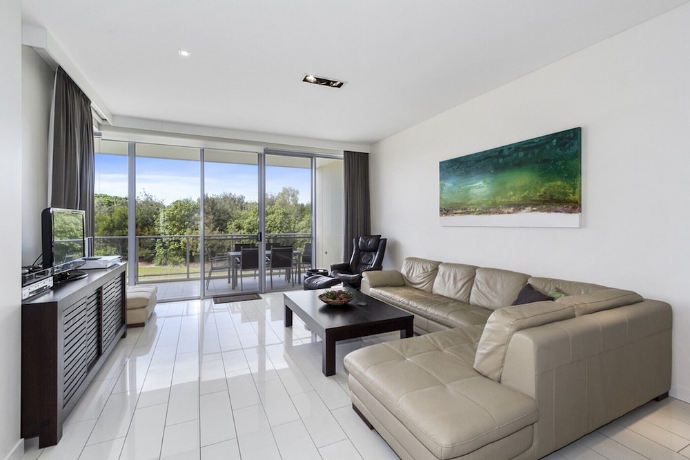 Luxury Apartments on Bells Boulevard