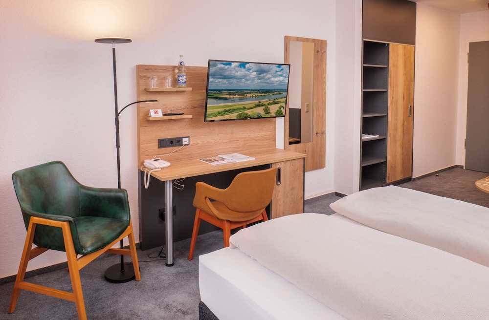 Neuss Vacations - Best Western Comfort Business Hotel - Property Image 52