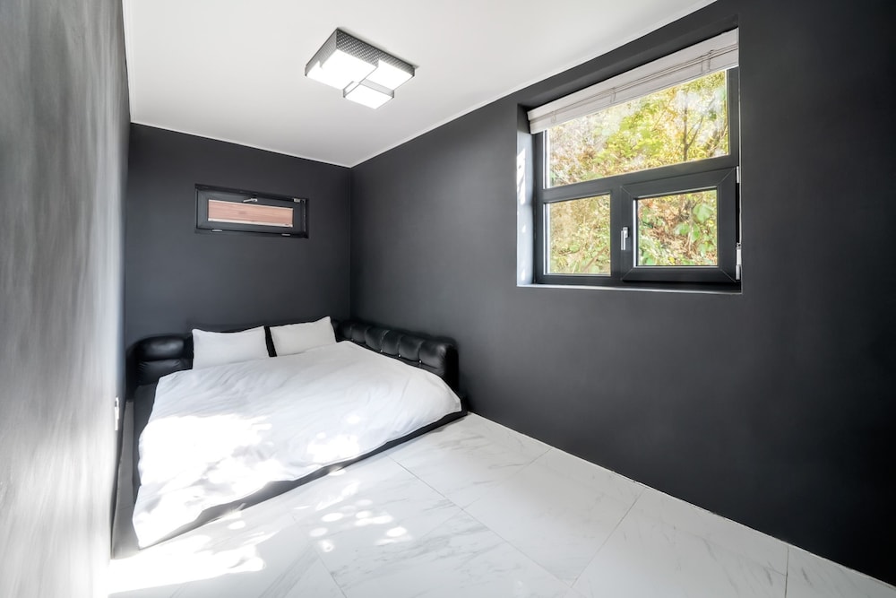 Yangpyeong Seulburg Private Poolvilla