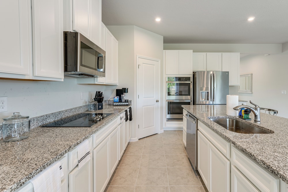18 Mi to Disney: Clermont Home w/ Yard