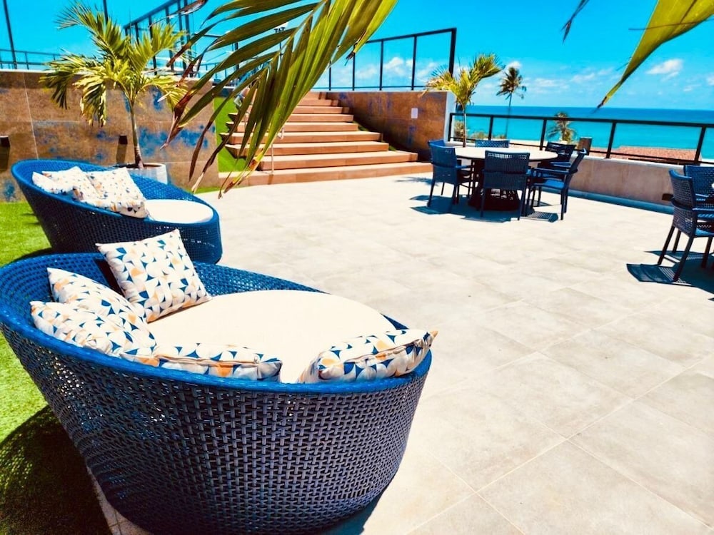 Oásis Porto de Galinhas - Flat na Praia