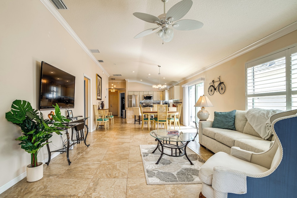 1 Mi to Pickleball & Golf: Home in The Villages