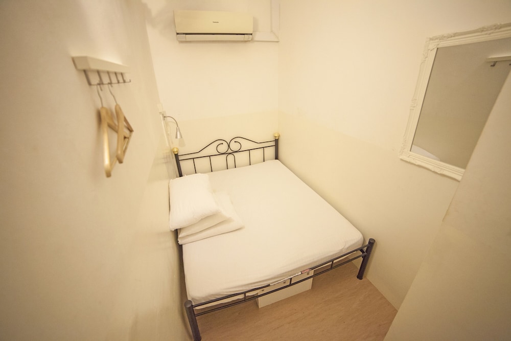 Blanc Inn - Hostel