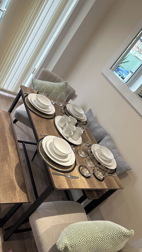 Cosy Birmingham Retreat Near City Centre, Airport