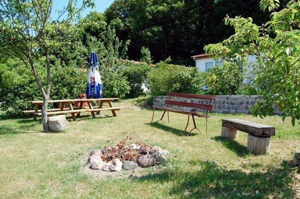 Holiday Homes for 3 People in Lubin