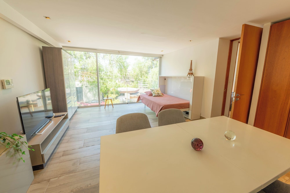 Oceana Suites Casa Las Condes