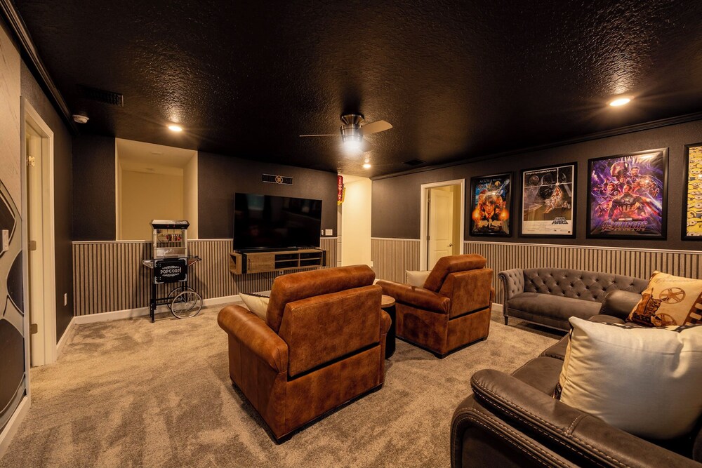 Amazing 6BR Villa Private Pool & Theater