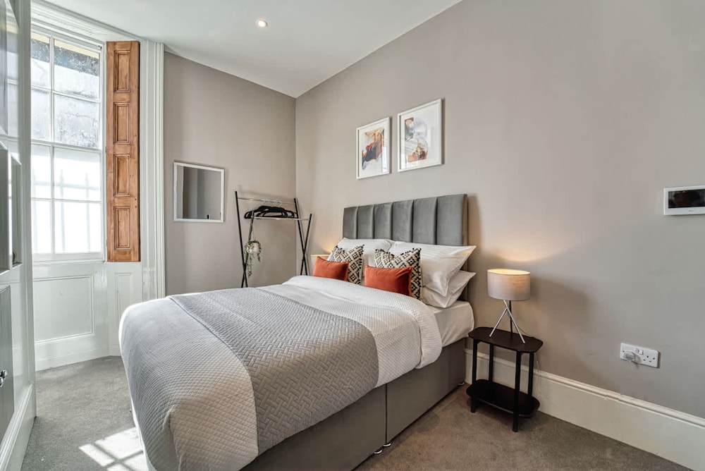 Host Stay Shaw Street Apartment