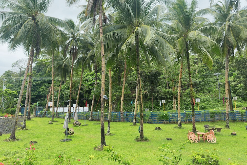 Blue Deep Resort powered by Cocotel