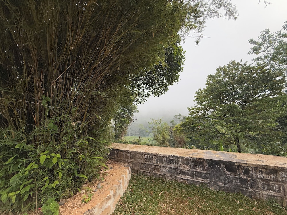 Watawala Tea Plantation Bungalow