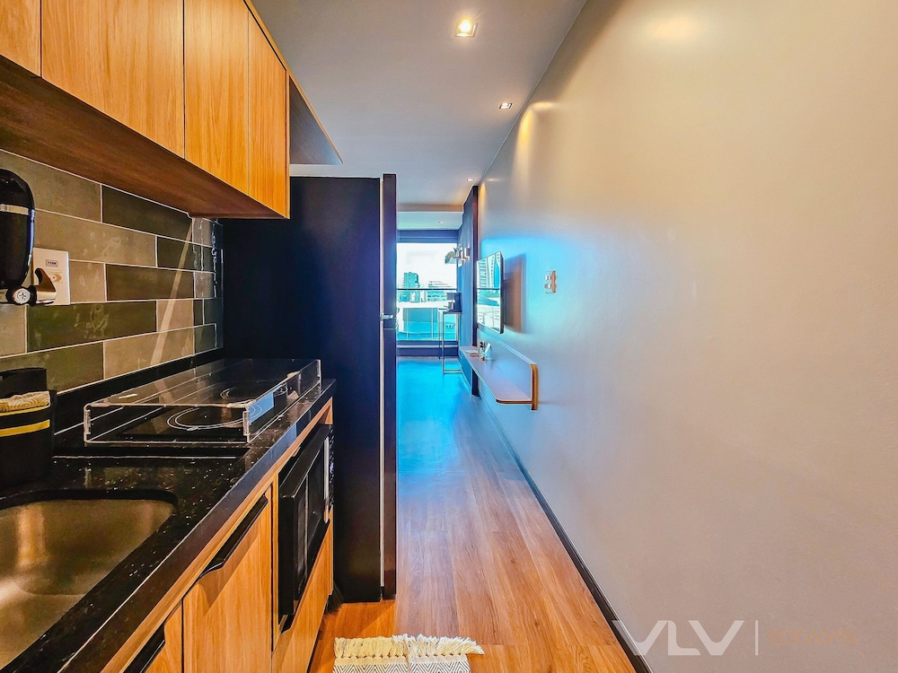 Art Studio by VLV Stays