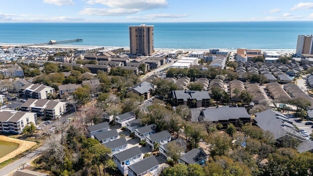 Heron Pointe C12 2 Bedroom Condo