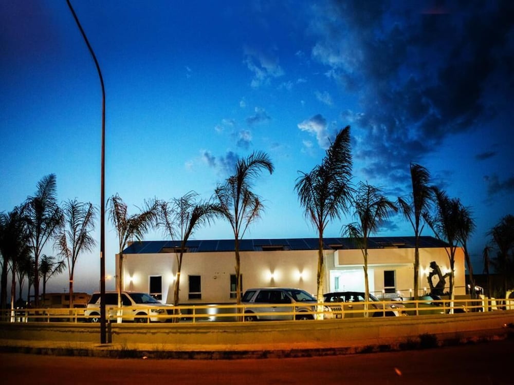 Abraxia Guesthouse