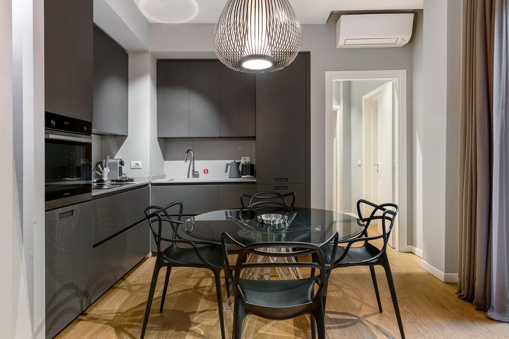 Caldarese Apartment With Balcony by Wonderful Italy