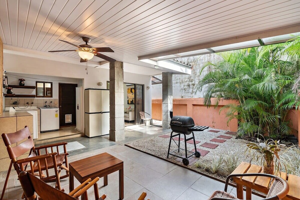 Fabulous 2-Story Condo with Big Pool - Short Drive to Beaches