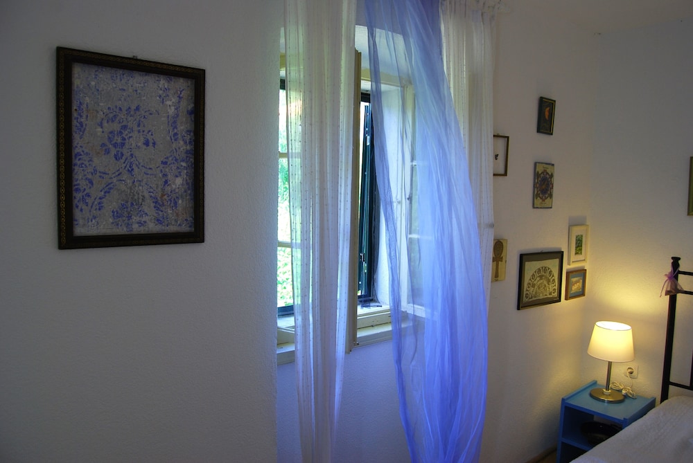 Photo 44