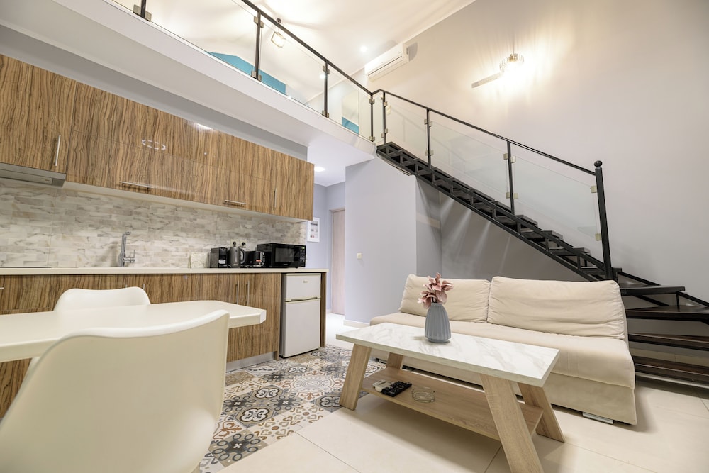 Pearl Luxury Living