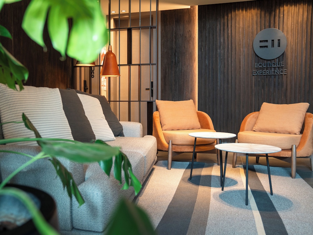 Eh Boutique Experience