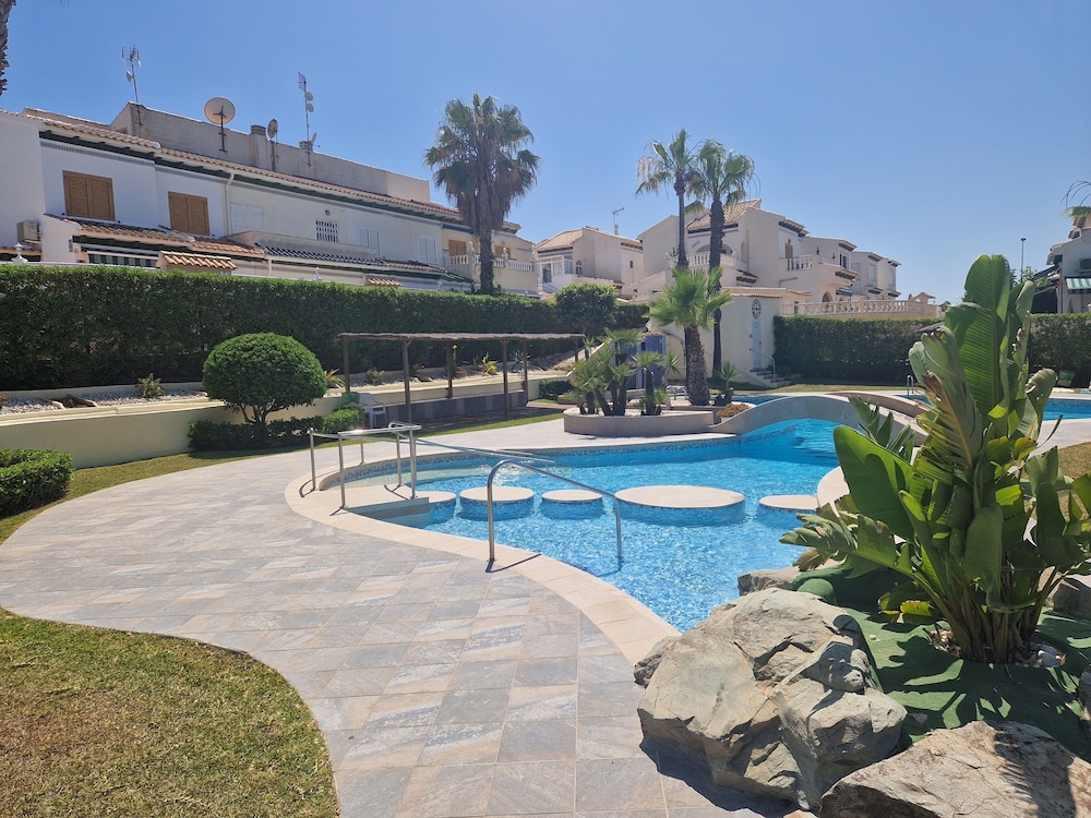 Lovely Apartment Near the Beach in Sunny La Mata