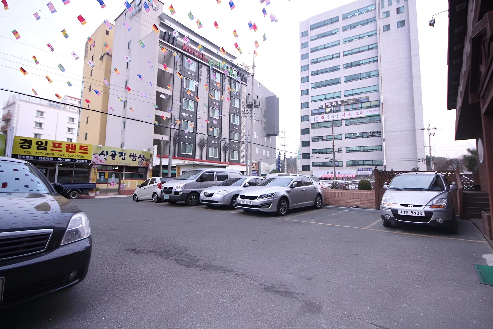Changwon Myeongseodong U view 5